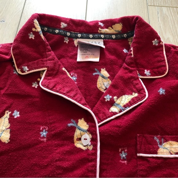 Classic Pooh Button Down Long Sleeve Pajama Top - Picture 6 of 11